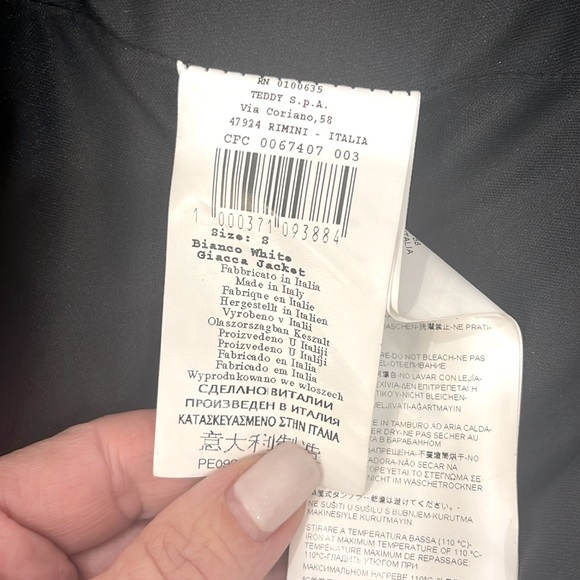 Fashionable fun black and white two button blazer. - Picture 5 of 5